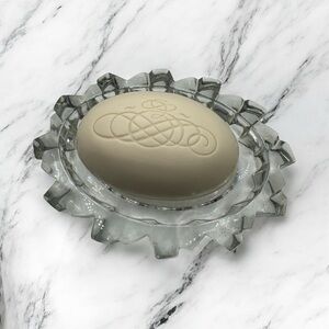 Vintage 1981 Avon Ultra Crystal Collection Soap Dish Ariane Soap New in Box‎